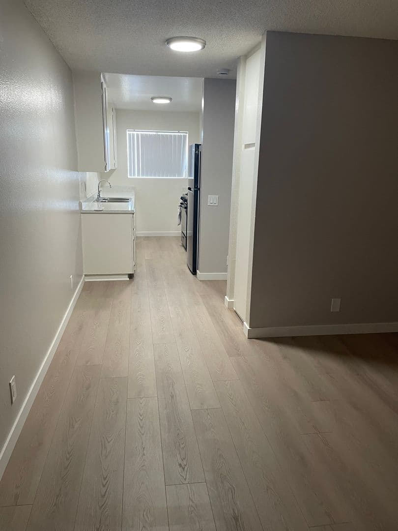 Wilmington Apartment: 606-638