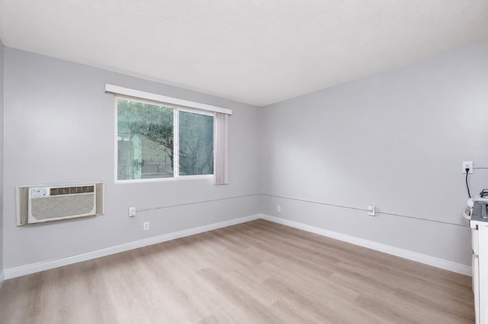 GARDENA Apartment: 15001 CRENSHAW BLVD.