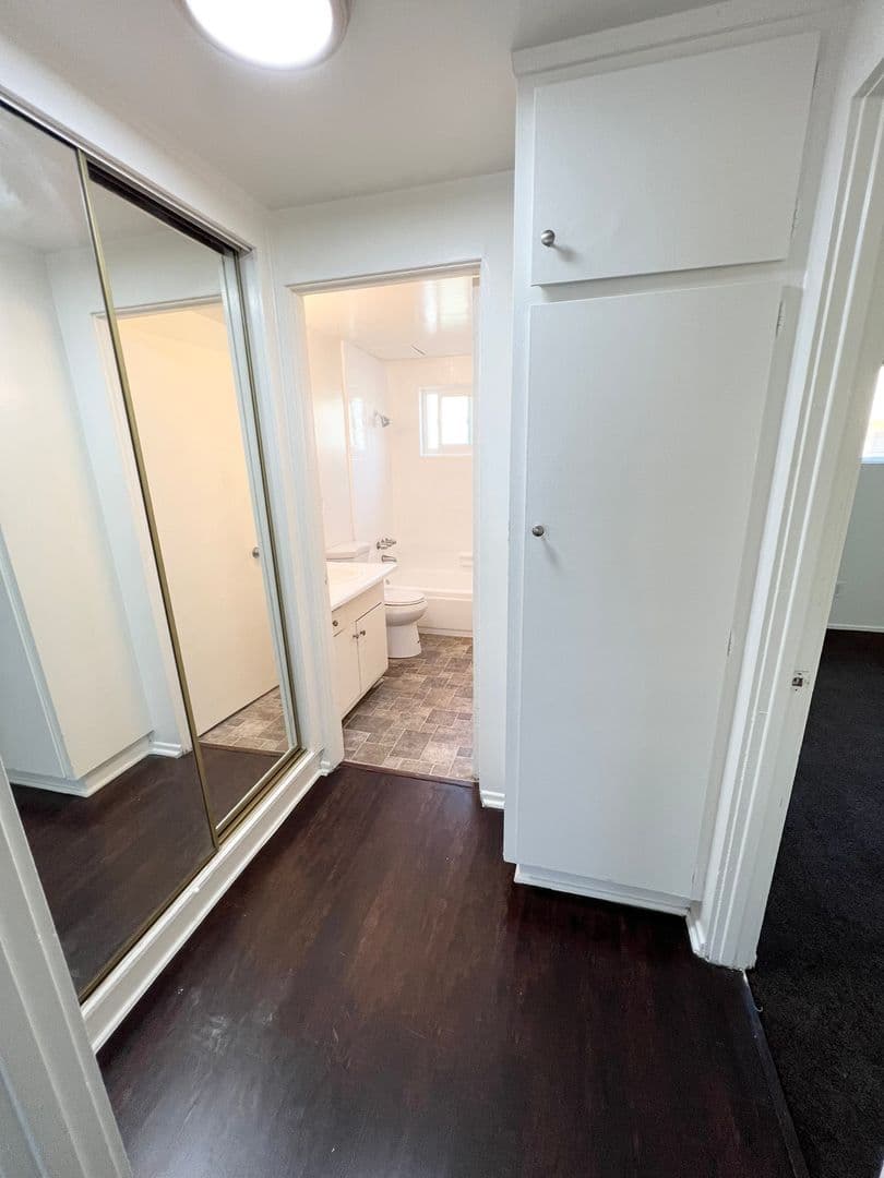 Torrance Apartment: 3344-3408 Redondo Beach Blvd.