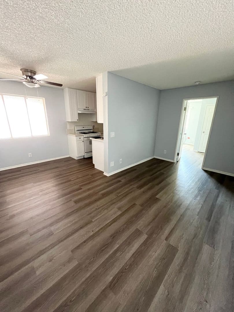 Wilmington Apartment: 606-638