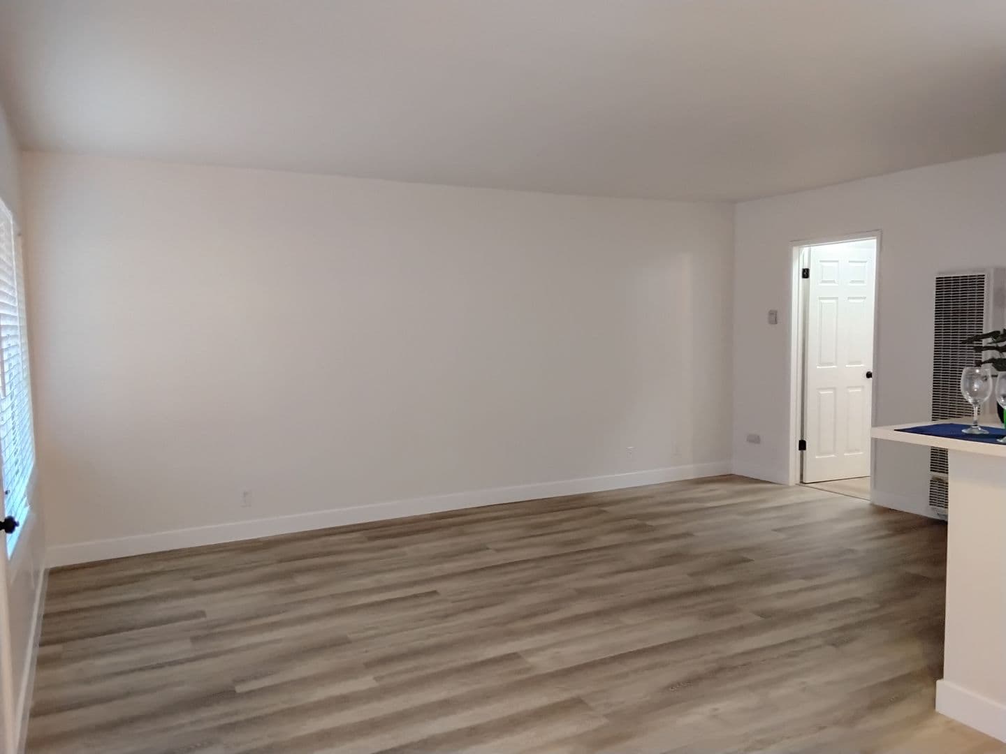 Torrance Apartment: 22307 Kent Ave