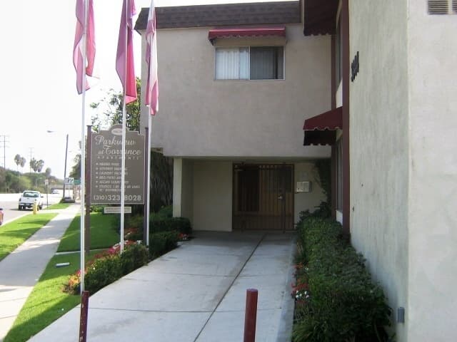 Torrance Apartment: 3344-3408 Redondo Beach Blvd.