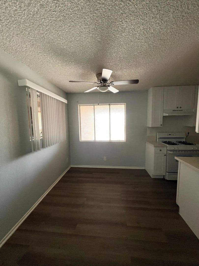 Wilmington Apartment: 606-638