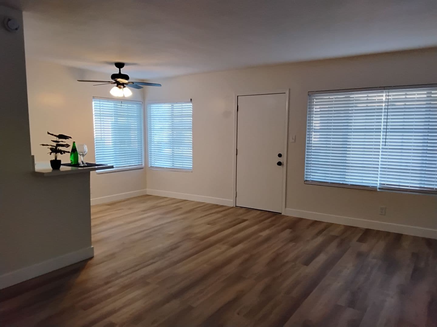 Torrance Apartment: 22307 Kent Ave