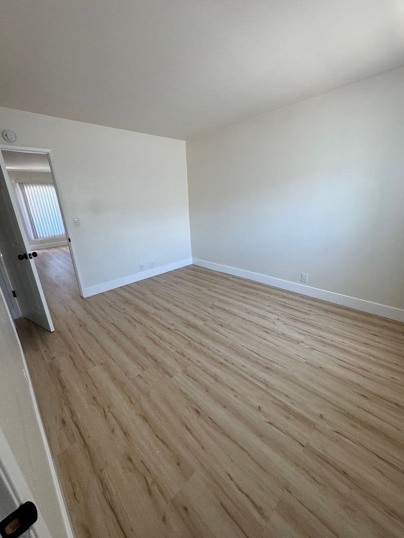 Torrance Apartment: 3528 - 3530 Emerald Street