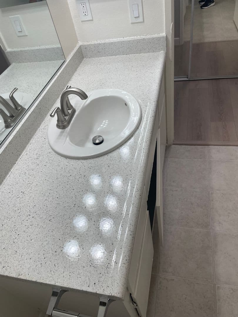 Wilmington Apartment: 606-638