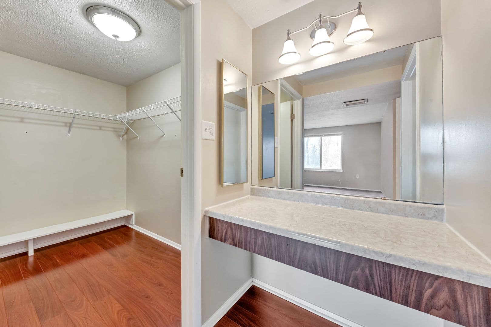 Imperial Condo: 27709 Evergreen Run Road