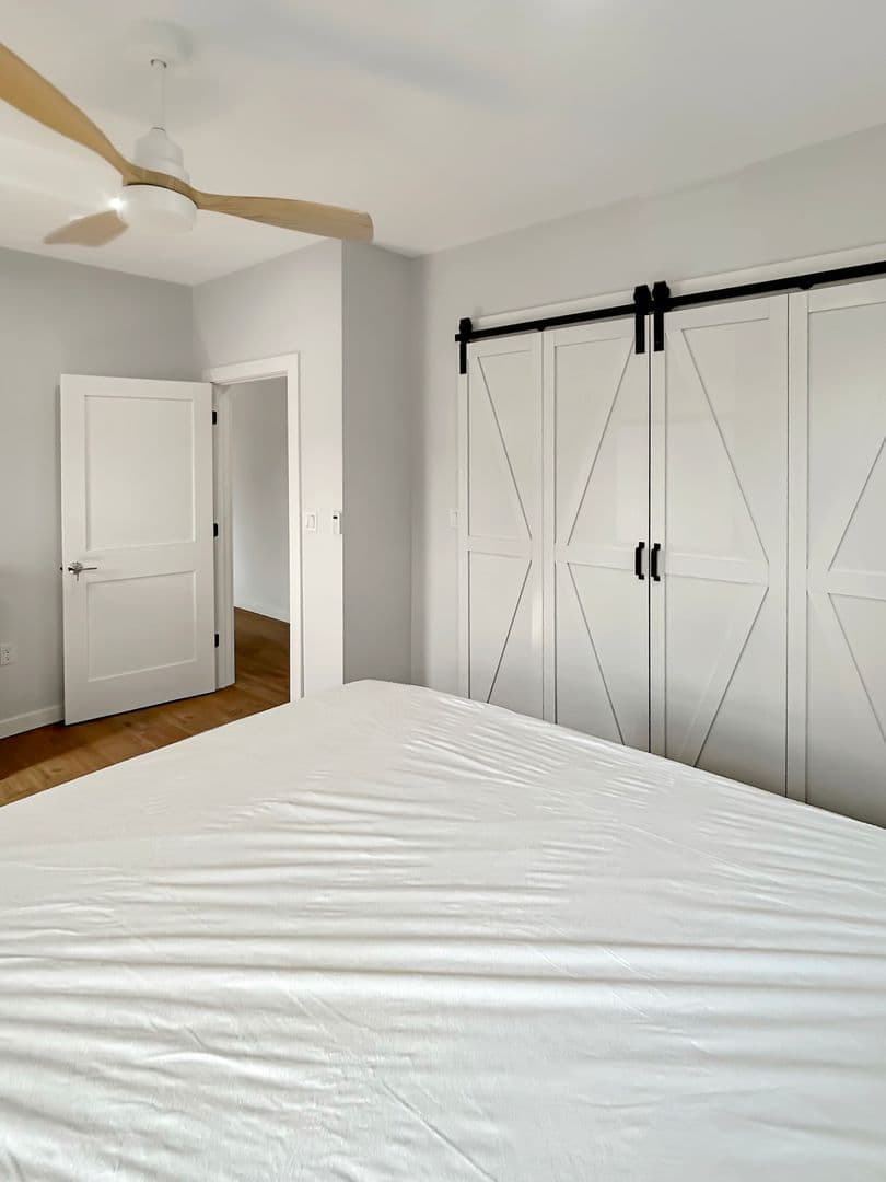 Coraopolis Apartment: 1524 4th Avenue
