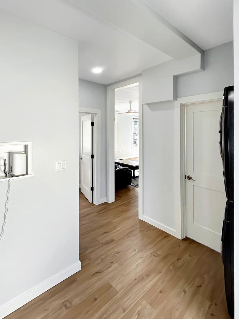 Coraopolis Apartment: 1524 4th Avenue