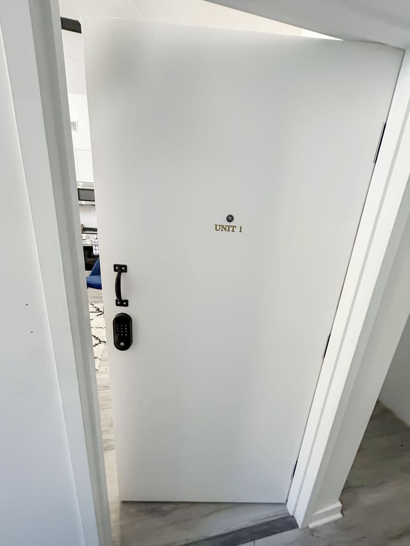 Pittsburgh Apartment: 4018 PENN AVE