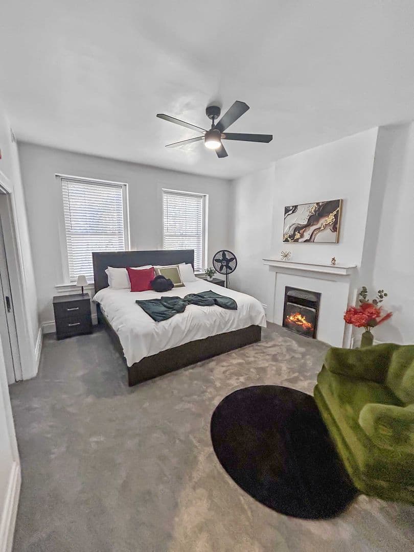 Pittsburgh Apartment: 4018 PENN AVE