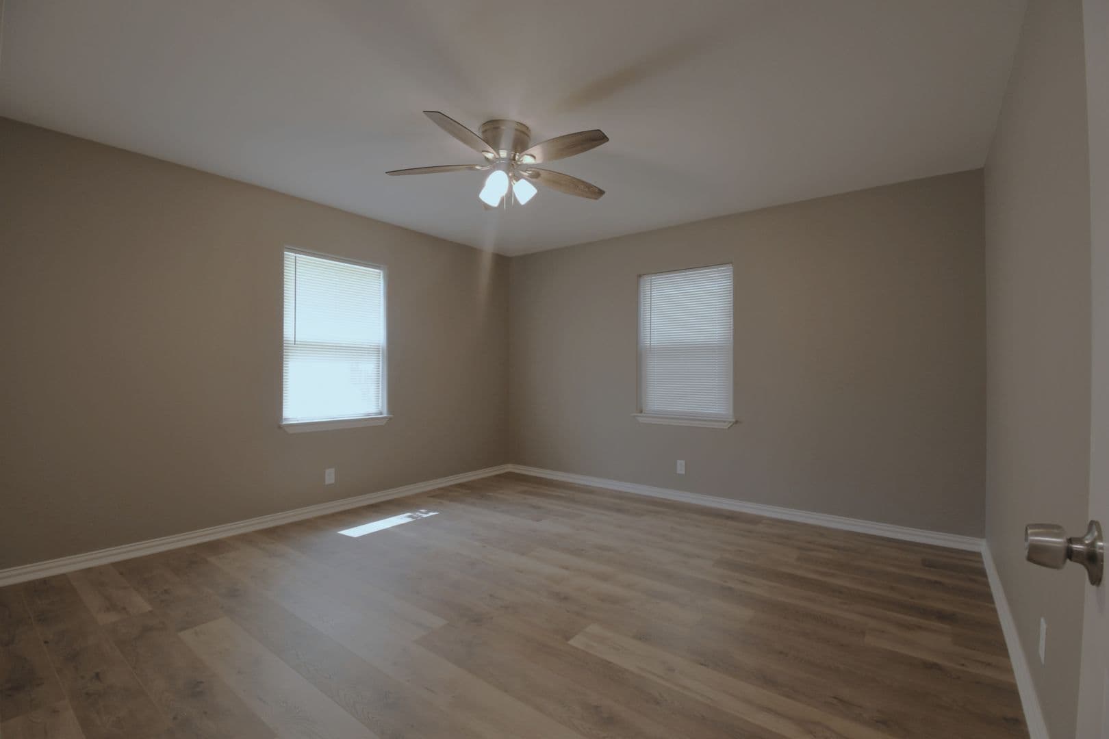 Tyler House: 710 N Englewood Ave
