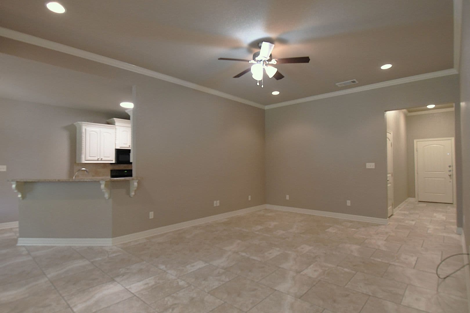 Tyler House: 15542 CR 178 Unit C-103
