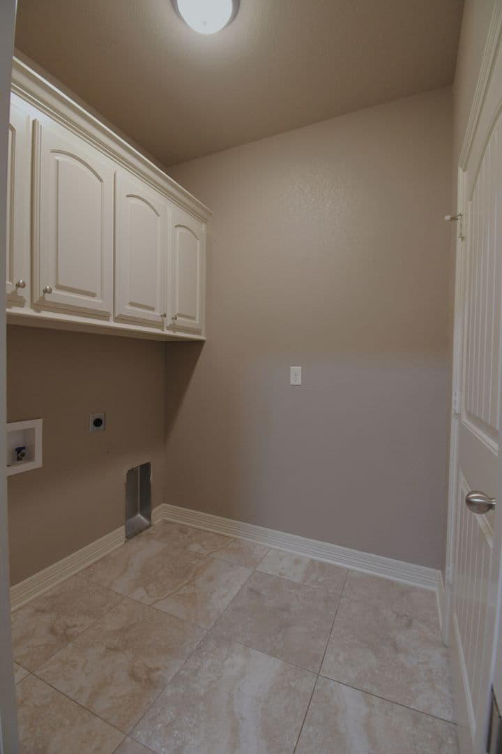 Tyler House: 15542 CR 178 Unit K-111