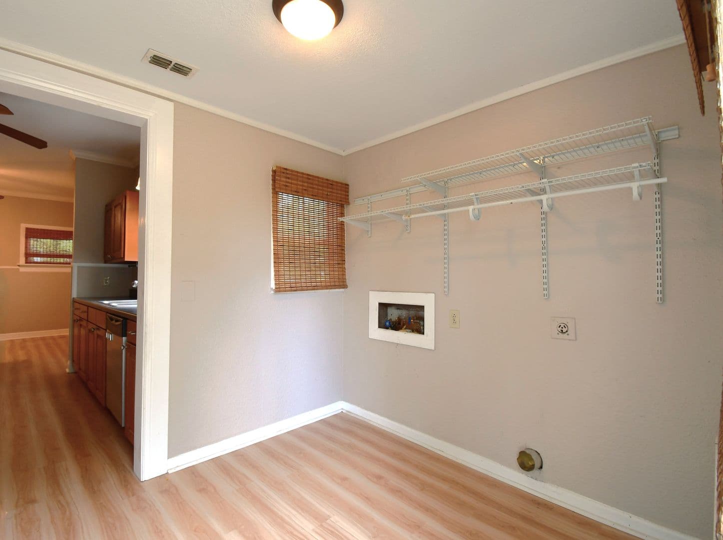 Tyler House: 600 E Frazier St