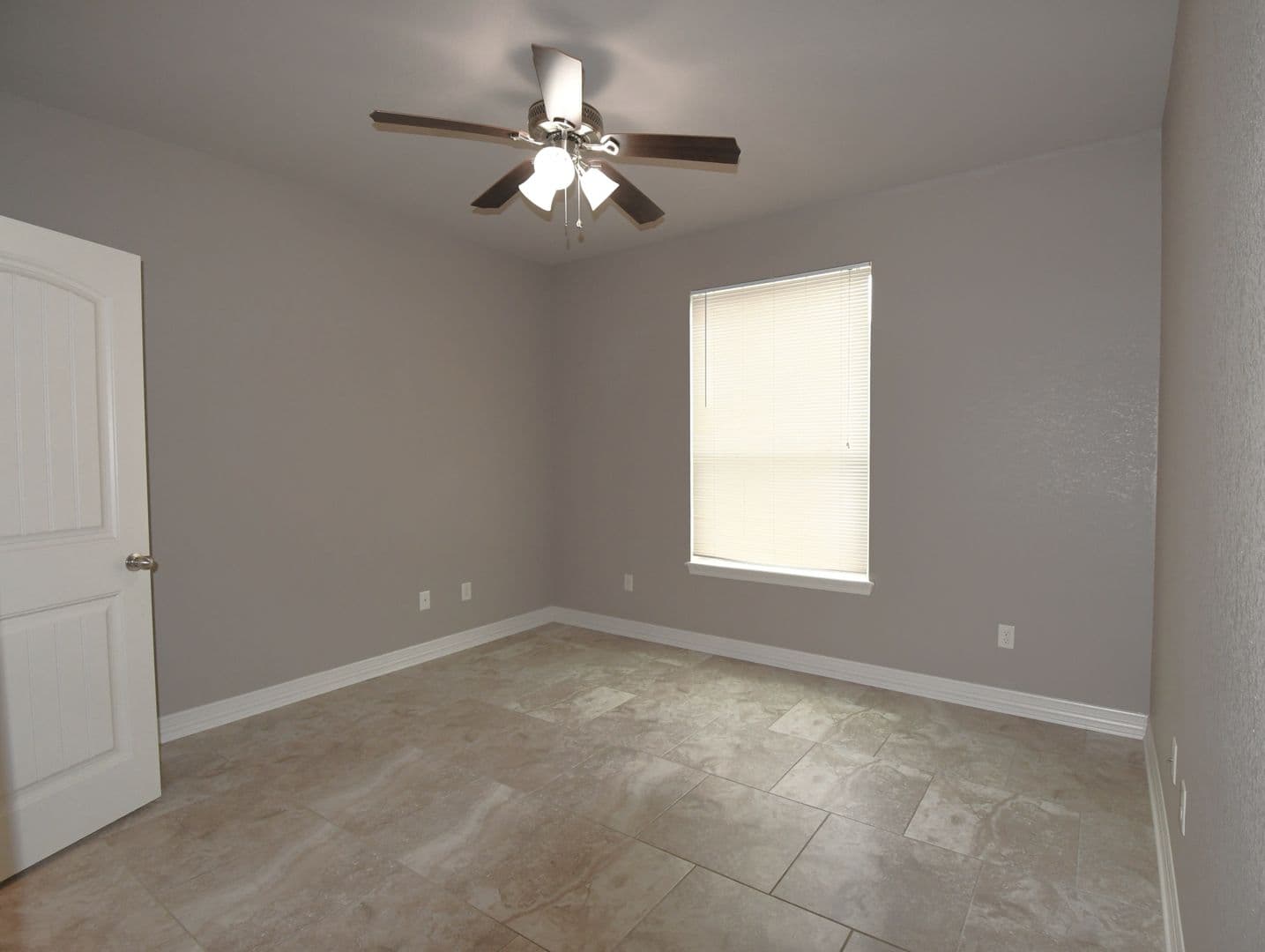 Tyler House: 15542 CR 178 Unit C-103