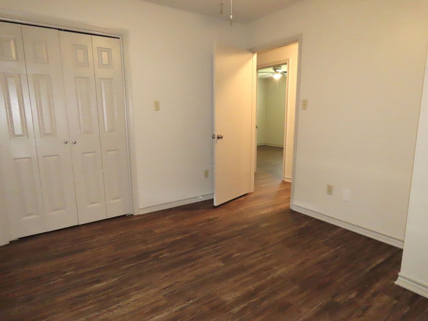 Whitehouse House: 10110 Wooded Way