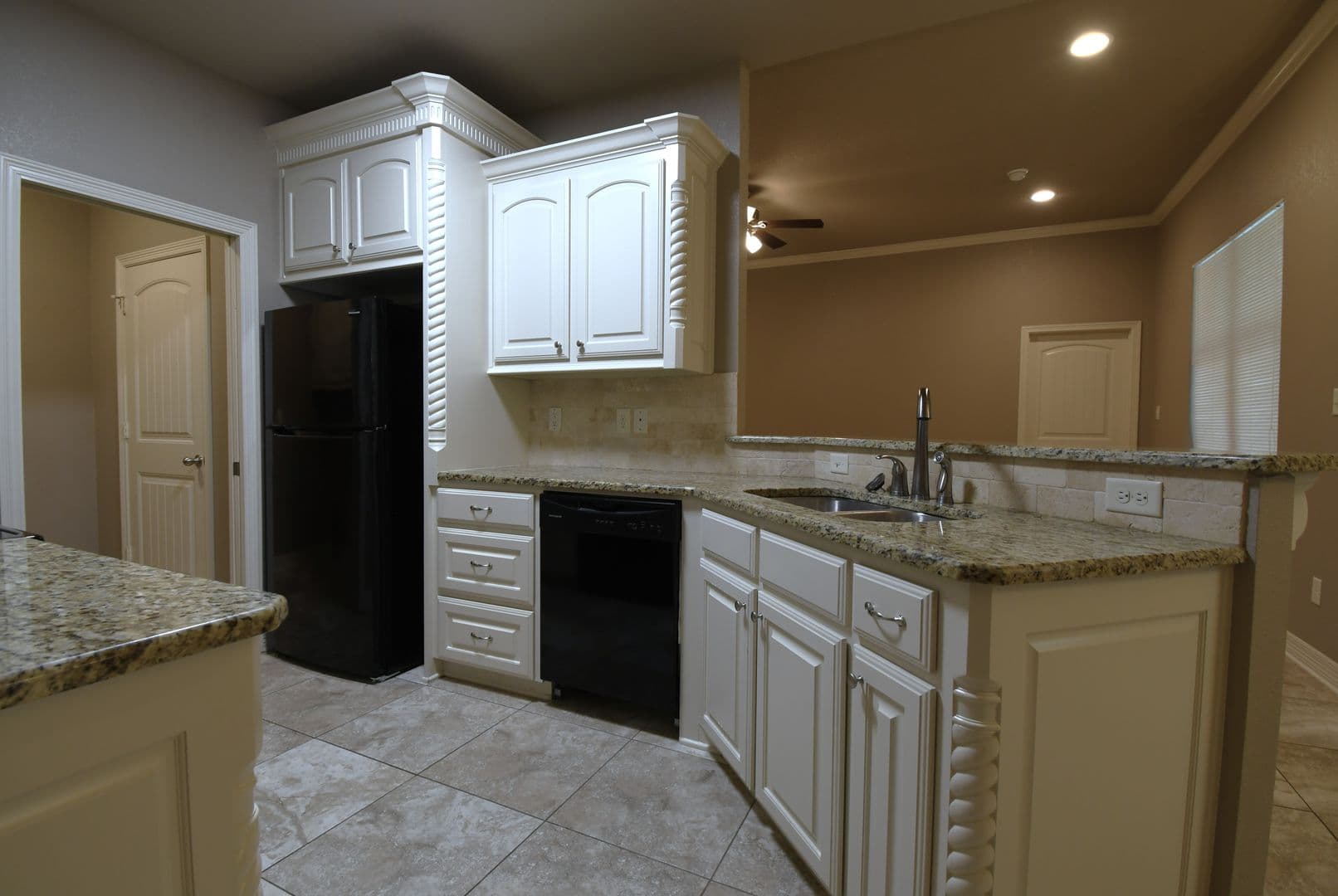 Tyler House: 15542 CR 178 Unit K-111