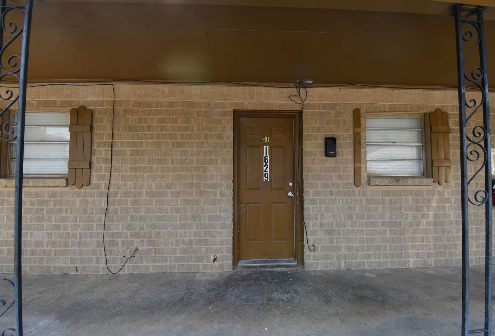 Tyler House: 1629 W Mims Unit 101