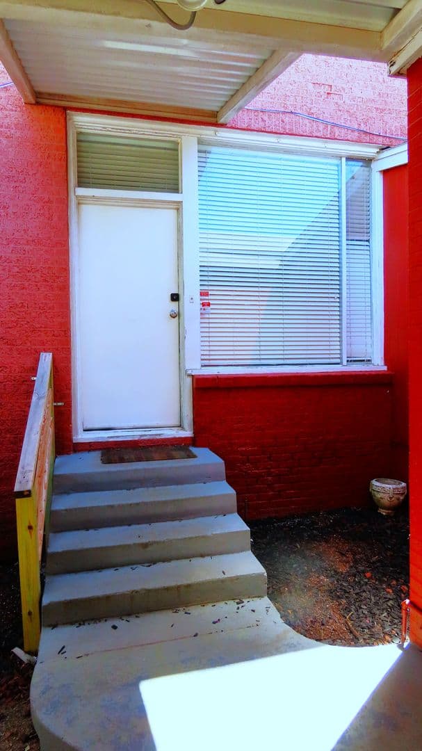 Tyler Apartment: 417 S Chilton Ave