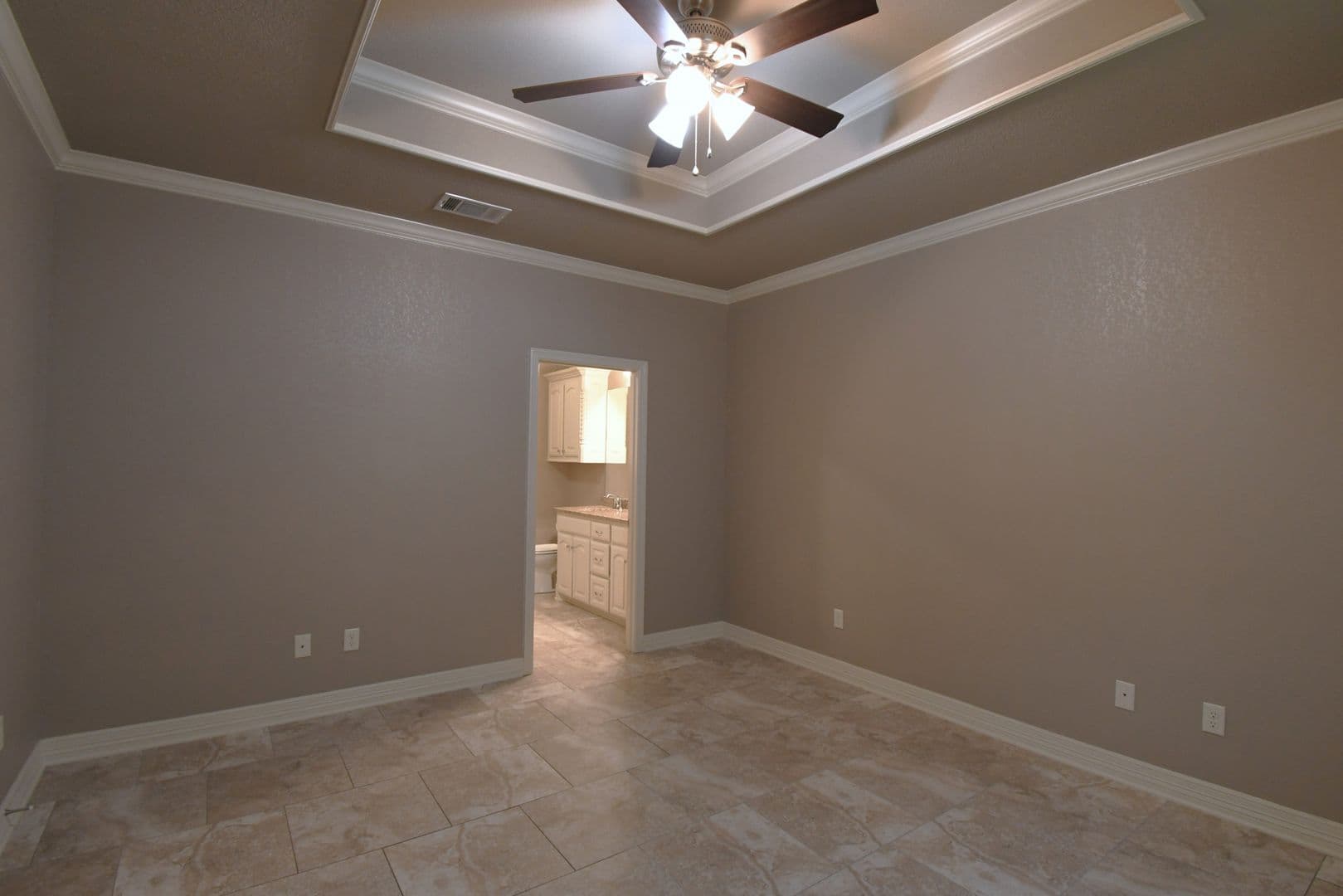 Tyler House: 15542 CR 178 Unit C-103