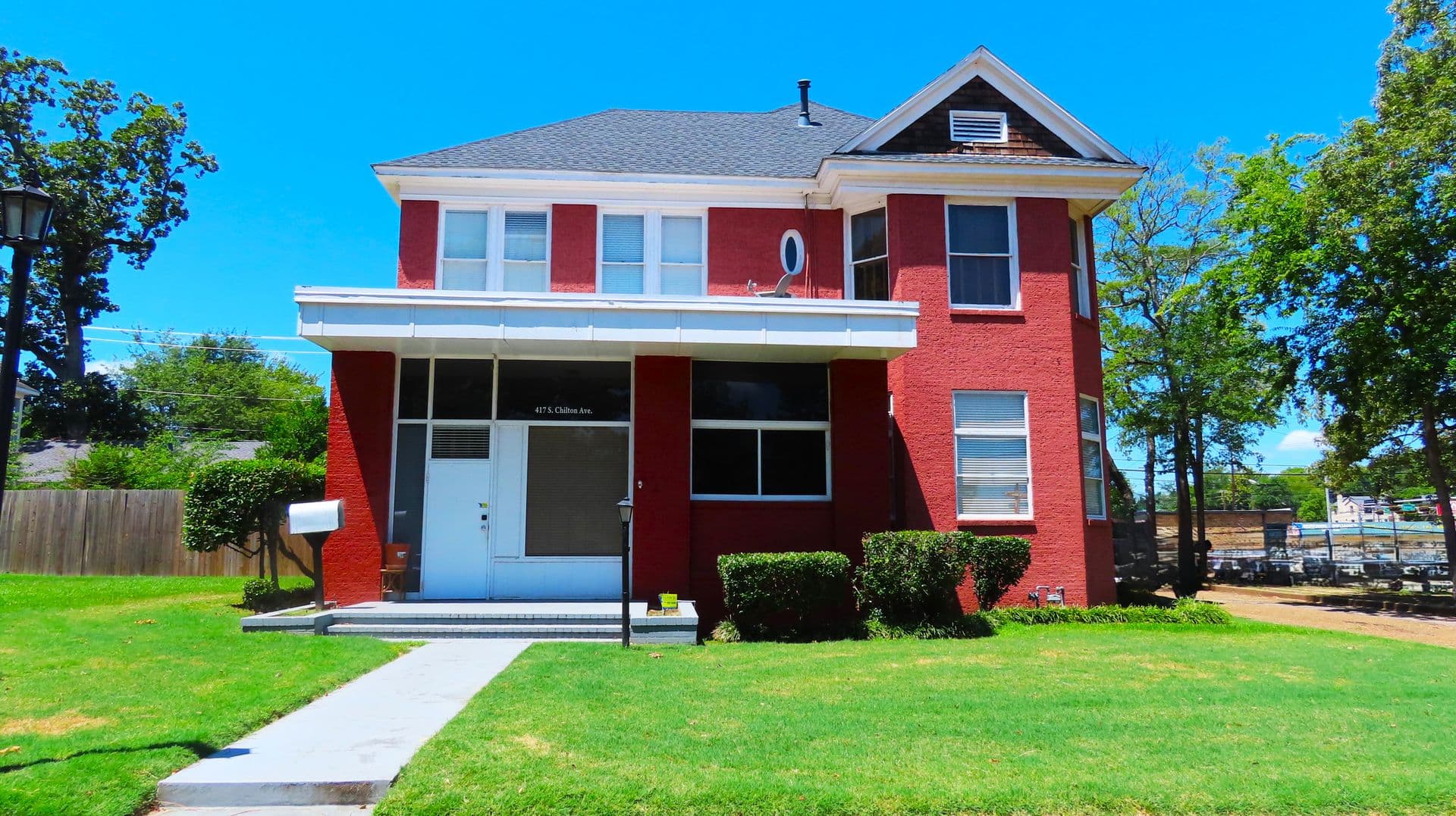 Tyler Apartment: 417 S Chilton Ave