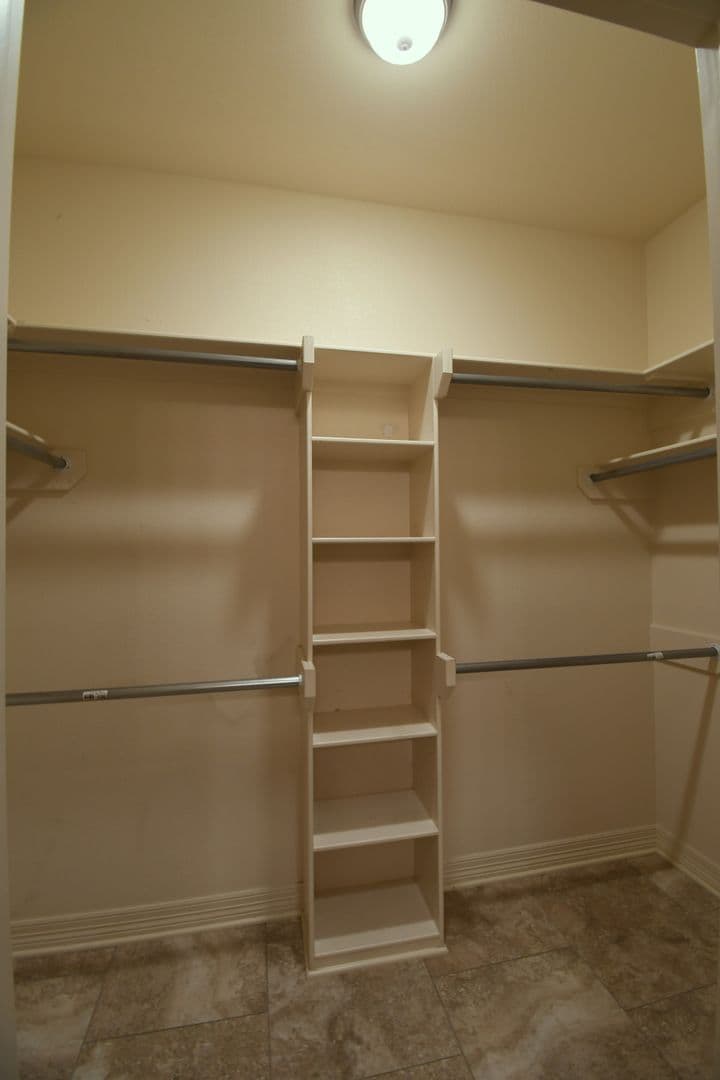 Tyler House: 15542 CR 178 Unit C-103