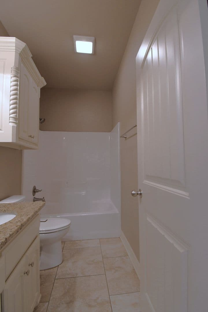 Tyler House: 15542 CR 178 Unit C-103