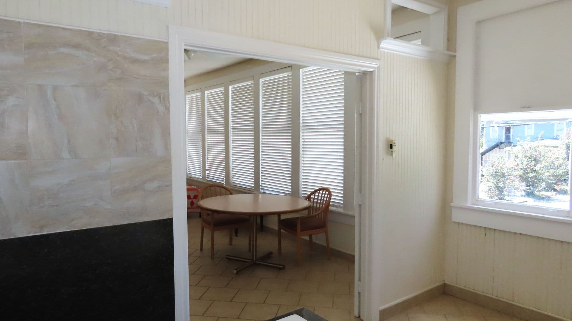 Tyler Apartment: 417 S Chilton Ave
