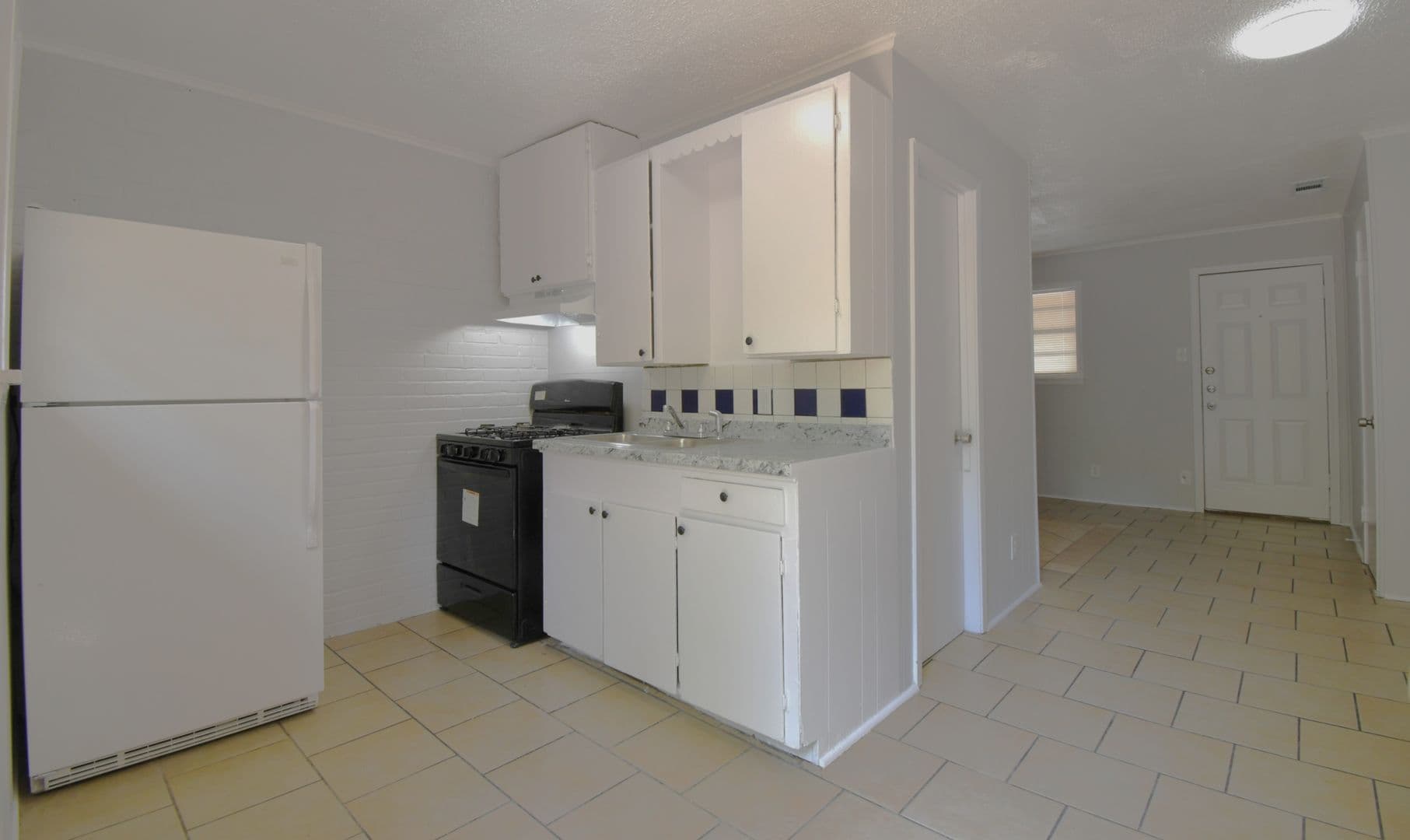 Tyler House: 1629 W Mims Unit 101