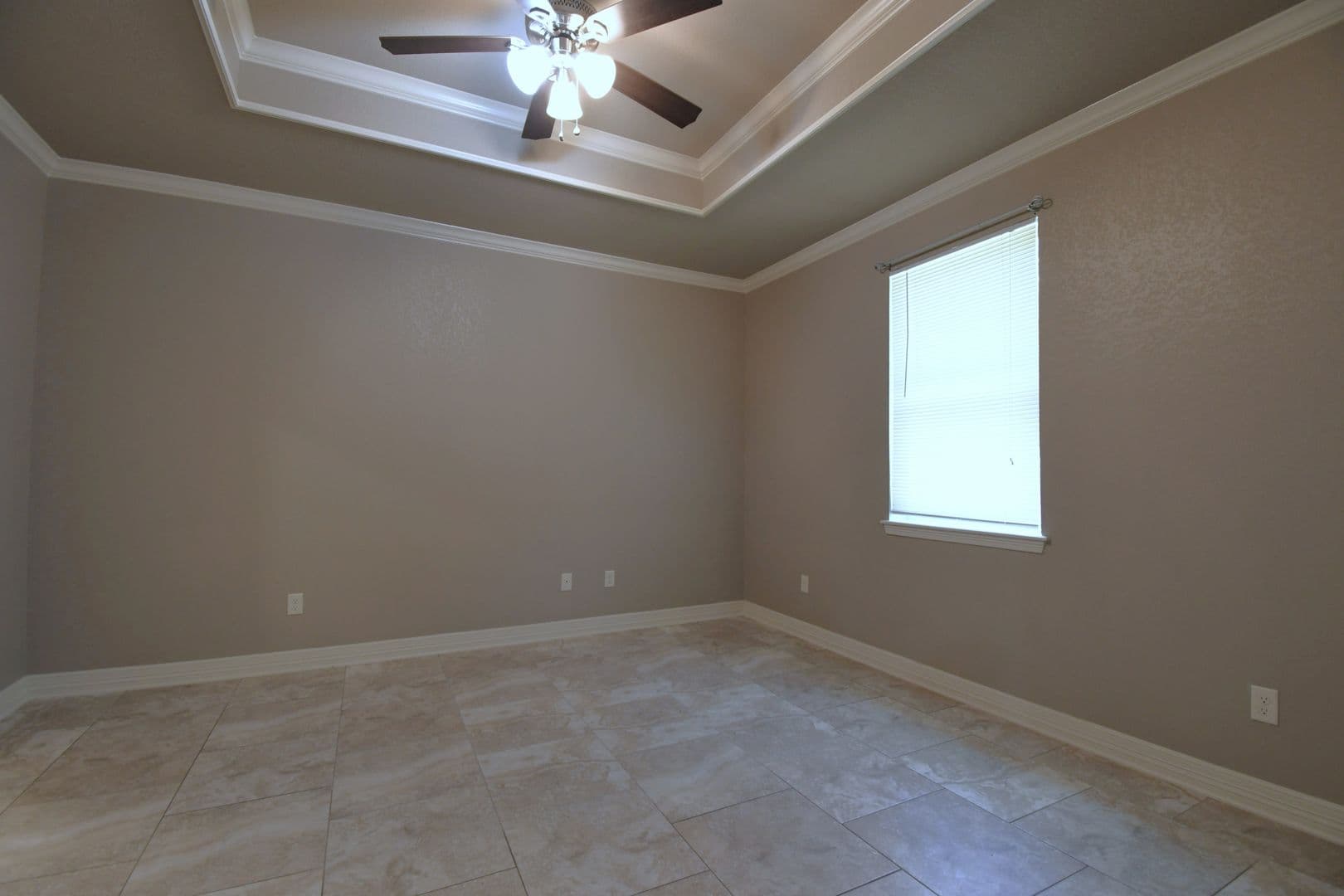 Tyler House: 15542 CR 178 Unit C-103