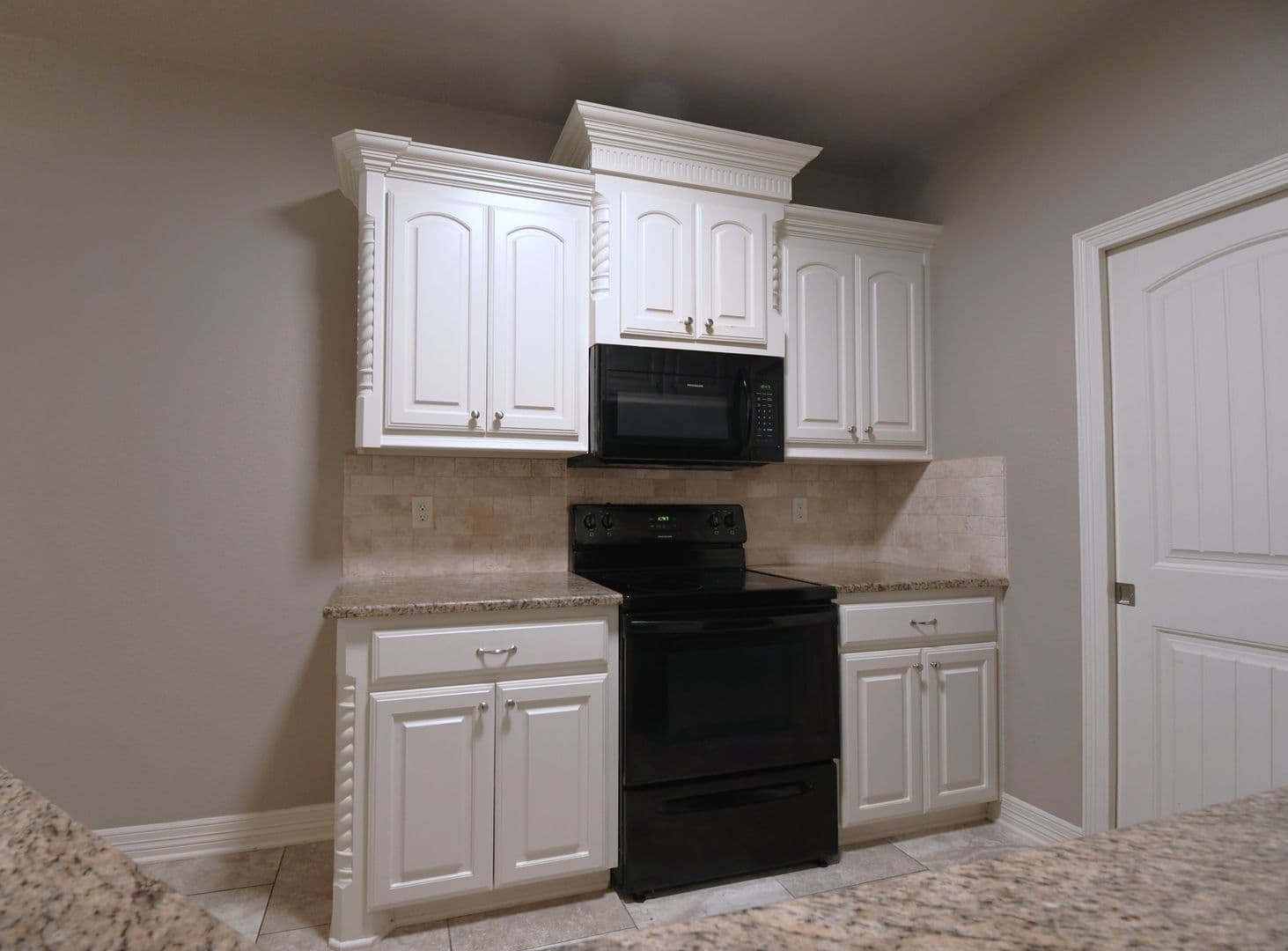 Tyler House: 15542 CR 178 Unit C-103