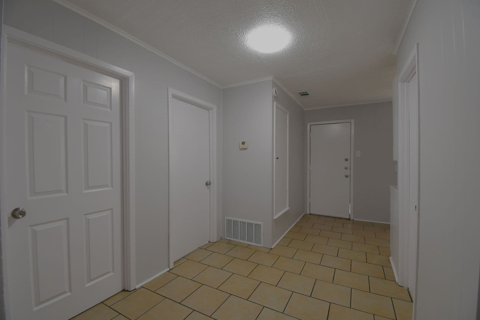Tyler House: 1629 W Mims Unit 101