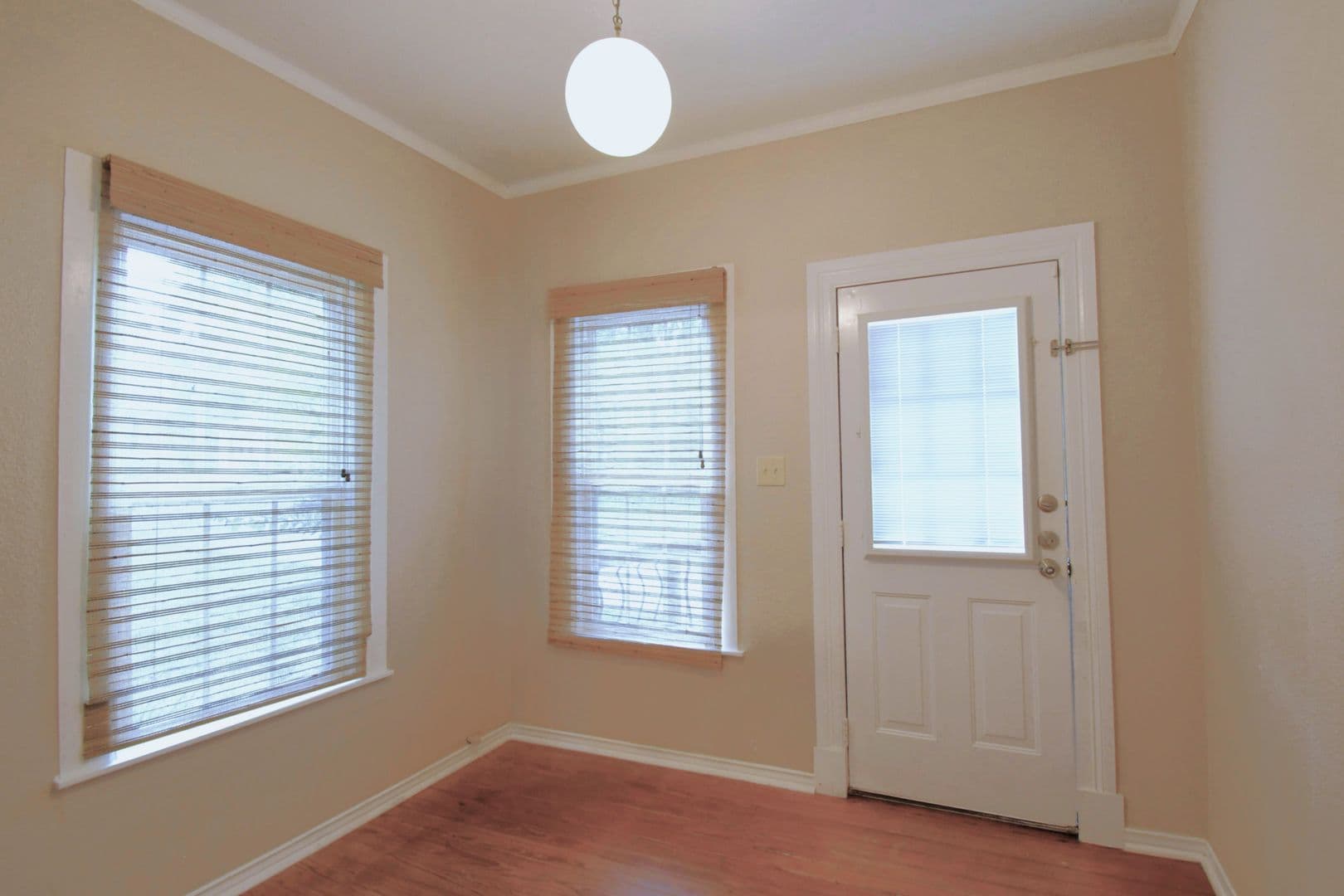 Tyler House: 600 E Frazier St