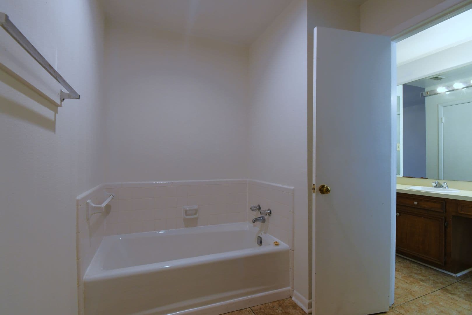 Tyler House: 6016 Plantation Dr