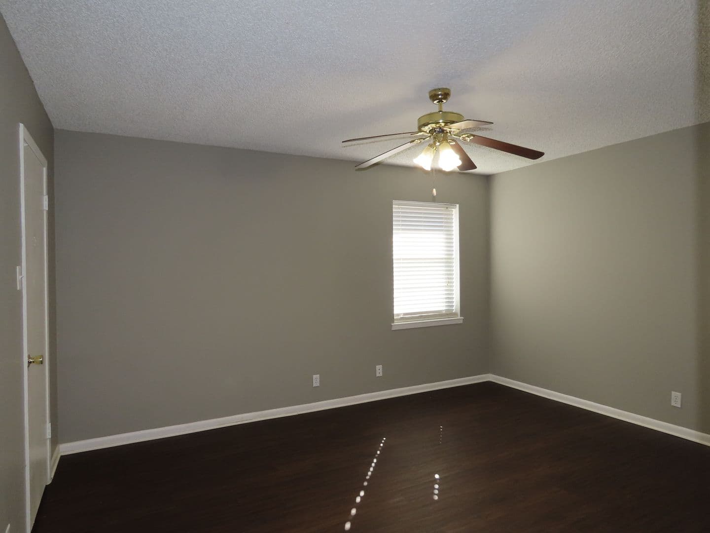 Tyler House: 414 Muller Garden Rd