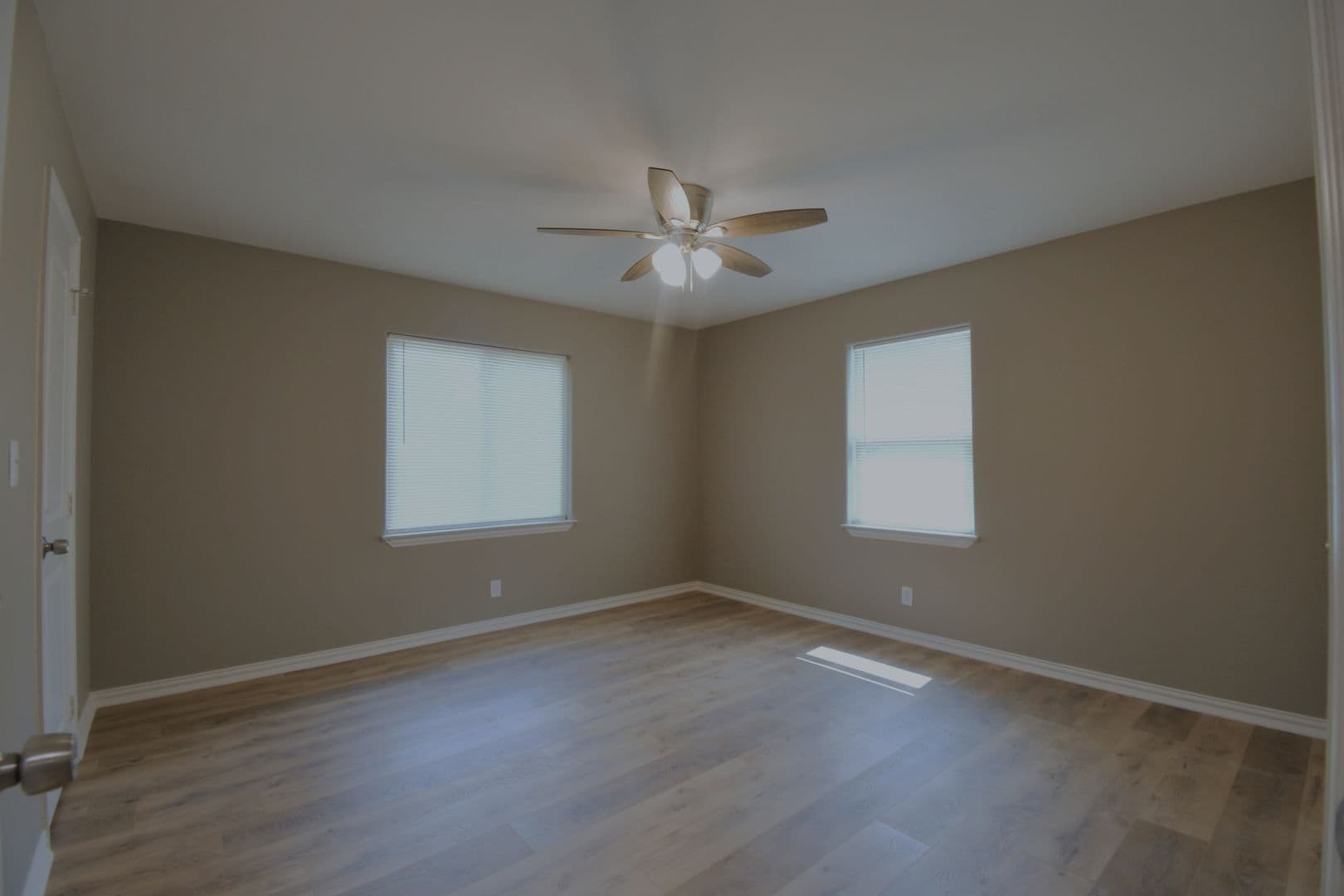 Tyler House: 710 N Englewood Ave