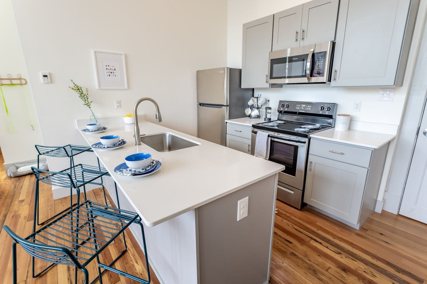 Madison Heights Apartment: 123 Phelps Road