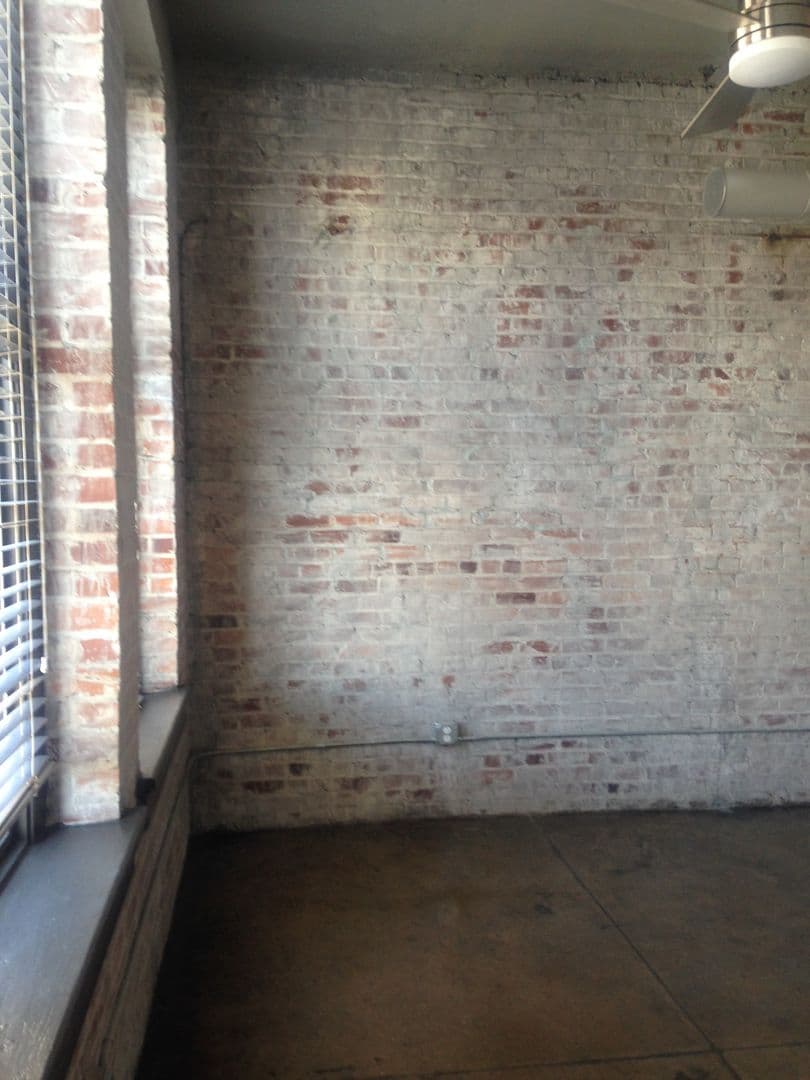 Lynchburg Apartment: 926 Commerce Street