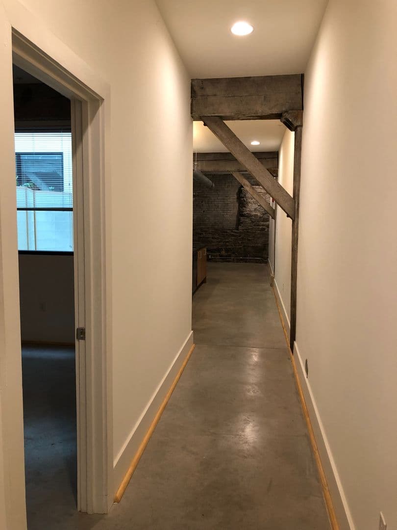Lynchburg Apartment: 1001 Jefferson Street
