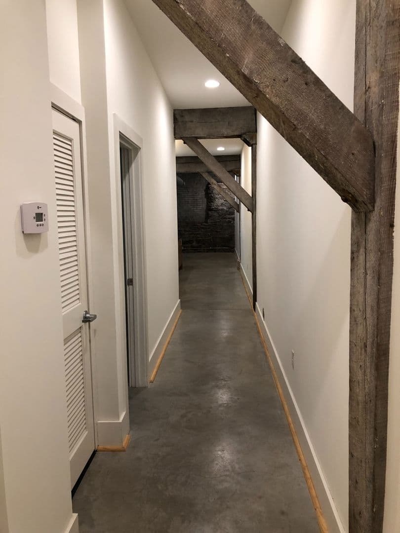 Lynchburg Apartment: 1001 Jefferson Street