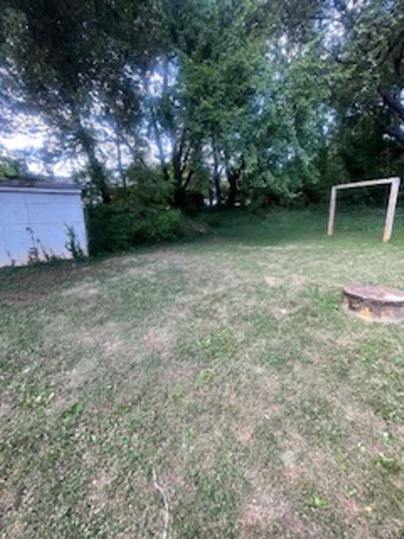 Lynchburg House: 5605 Killarney Place