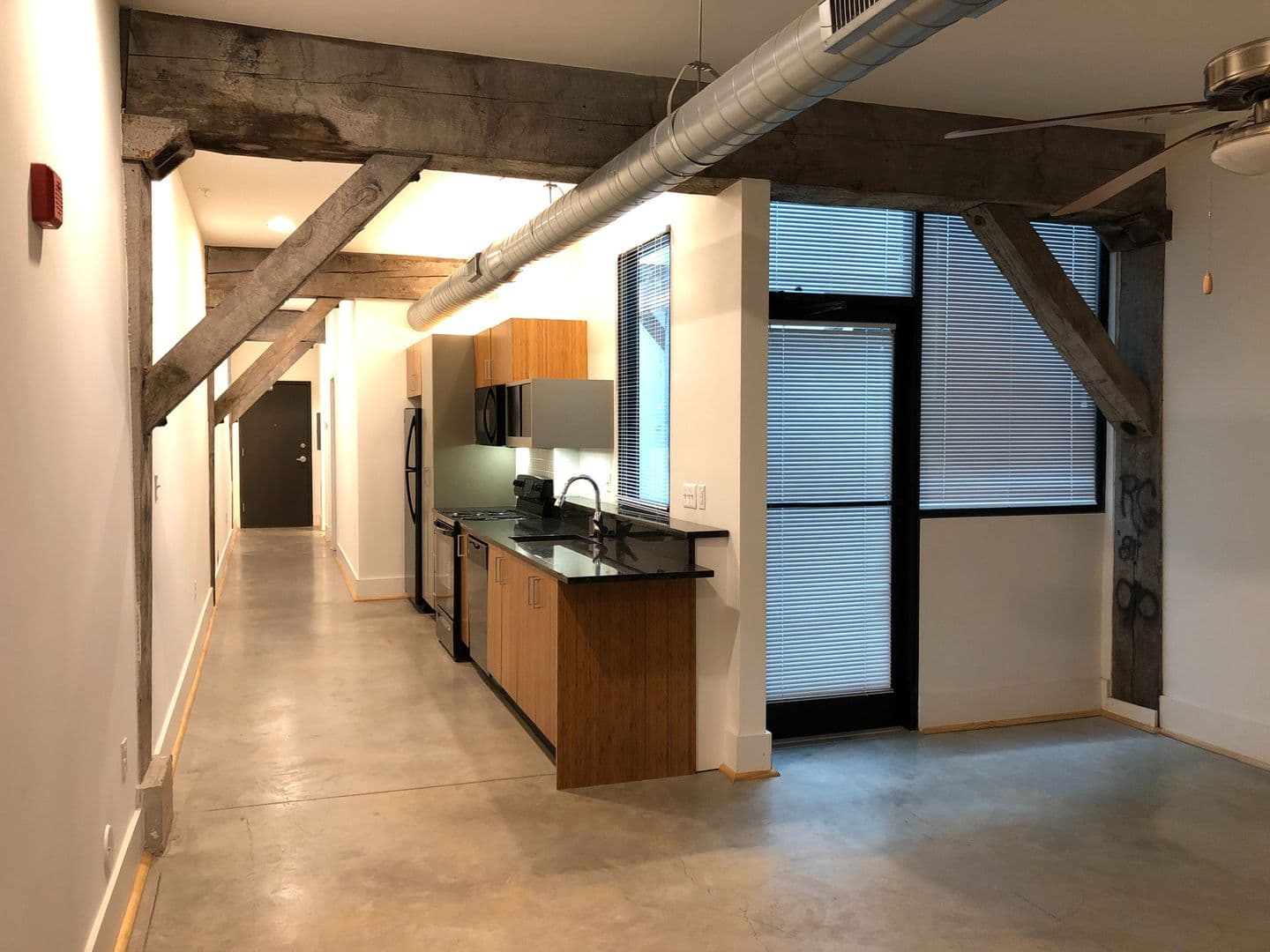 Lynchburg Apartment: 1001 Jefferson Street