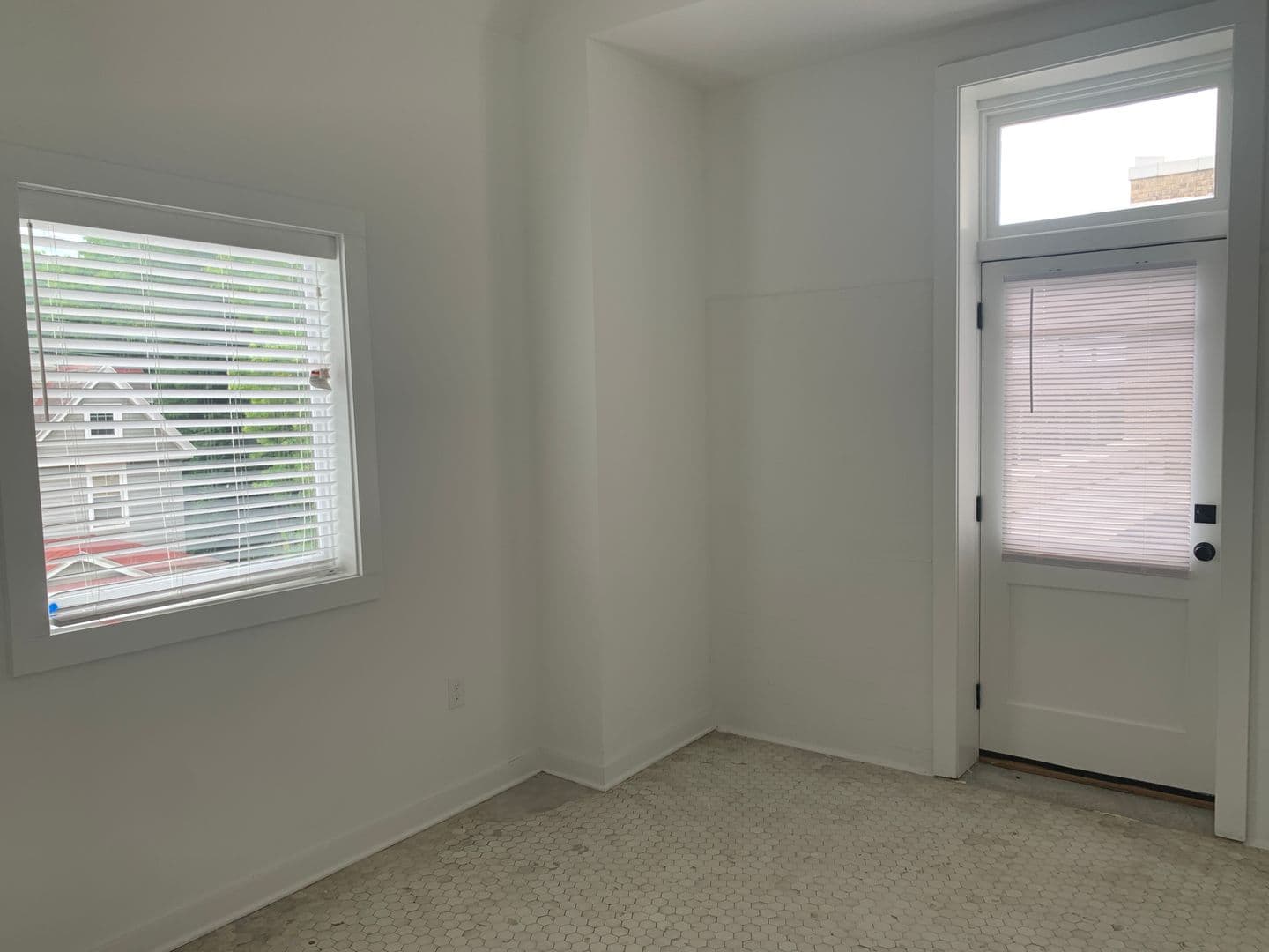 Lynchburg Apartment: 1503 Grace St