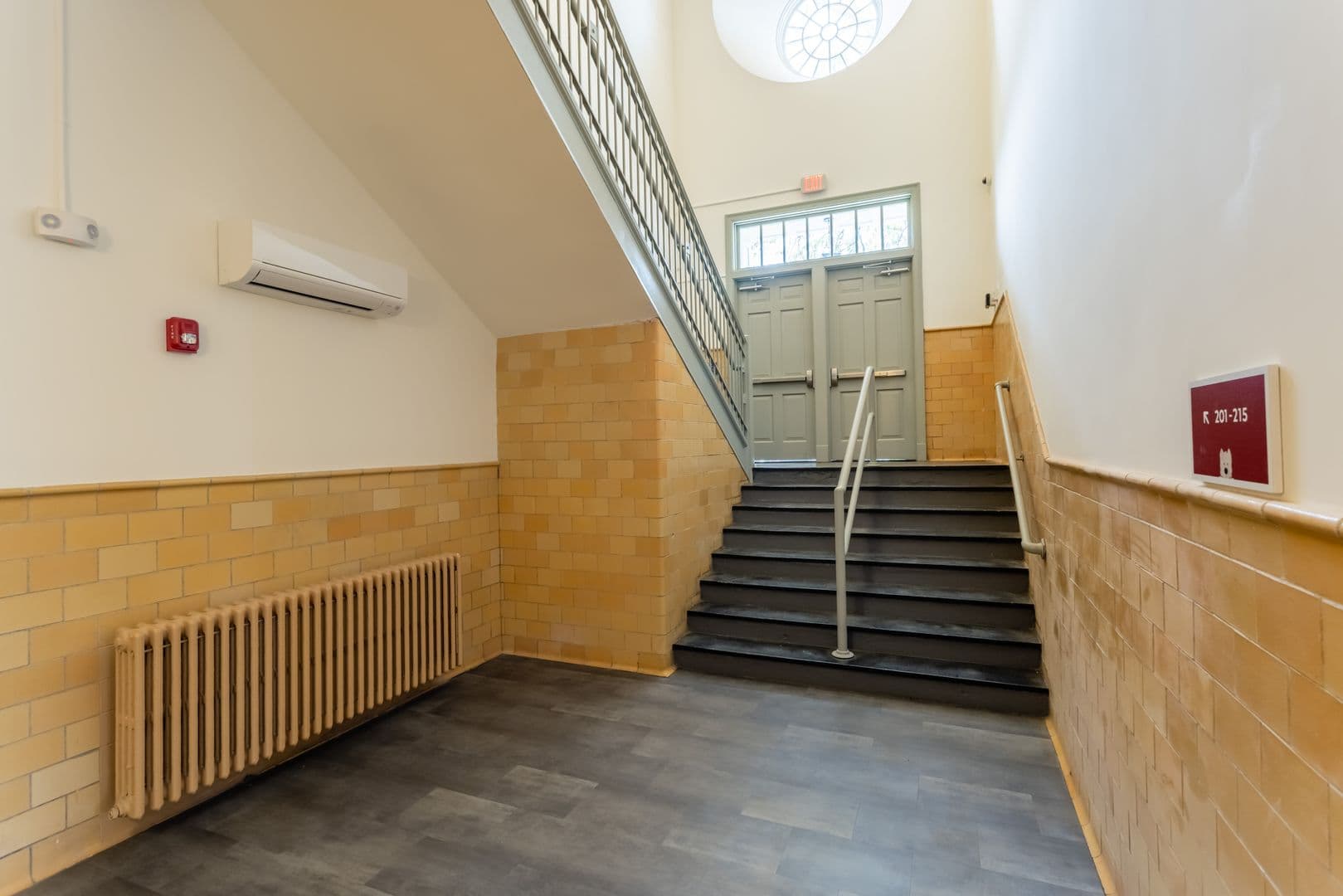 Madison Heights Apartment: 123 Phelps Road