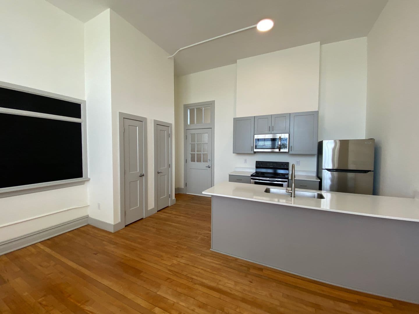 Madison Heights Apartment: 123 Phelps Road