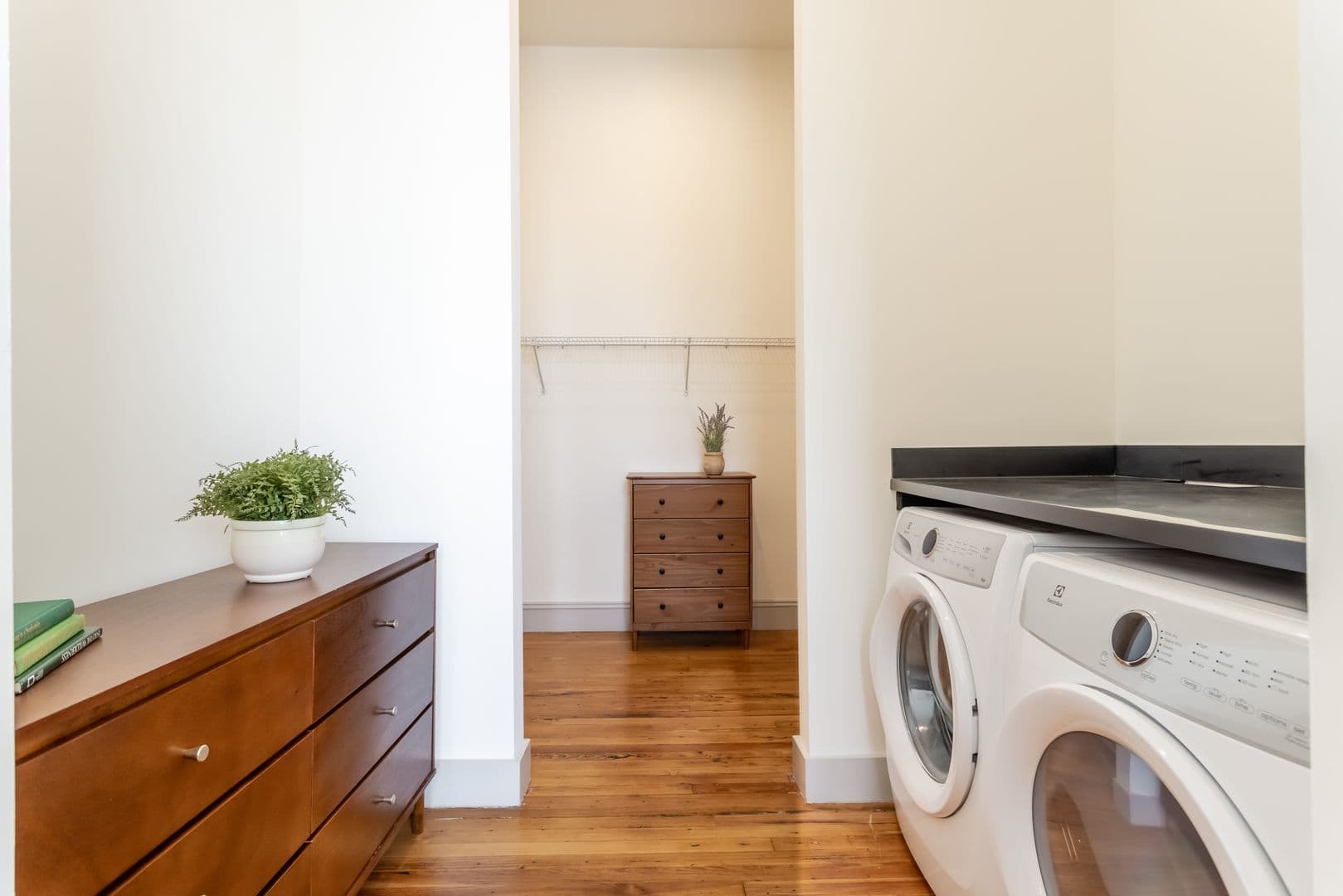 Madison Heights Apartment: 123 Phelps Road