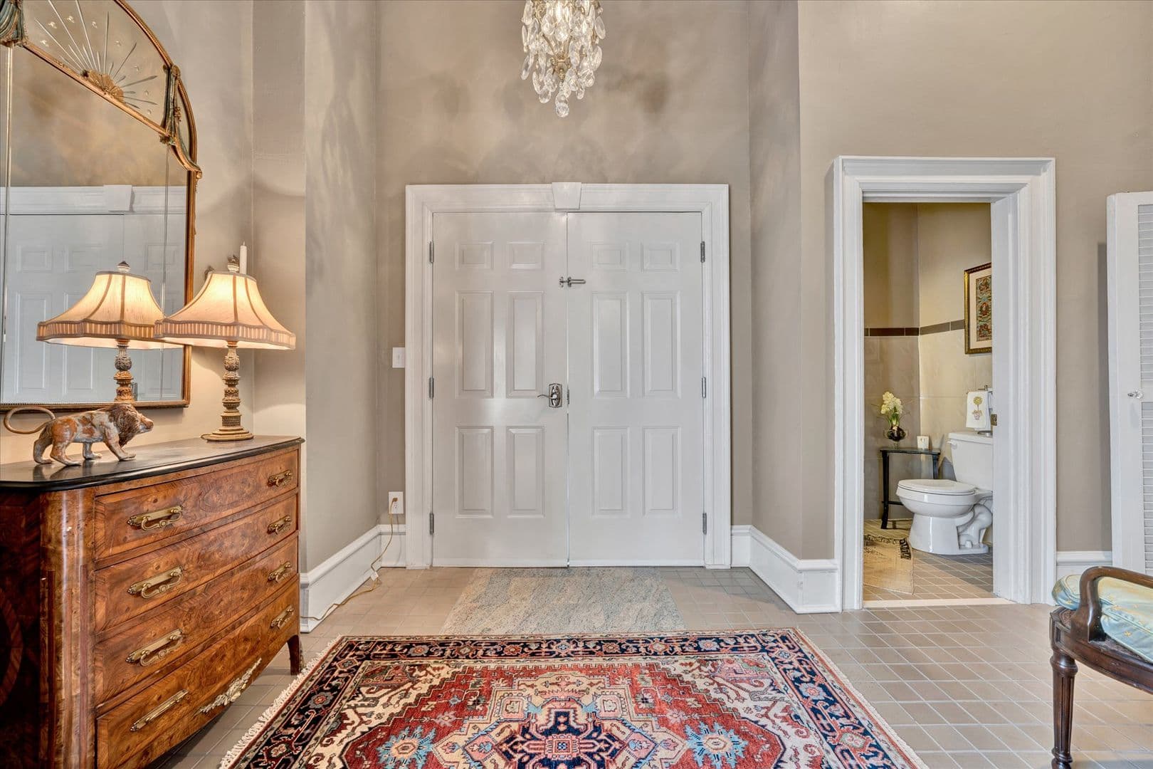Lynchburg Apartment: 1025 Church Street