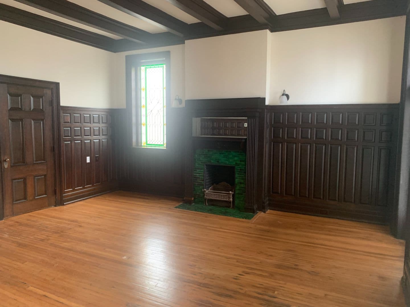 Lynchburg Apartment: 1000 Court Street
