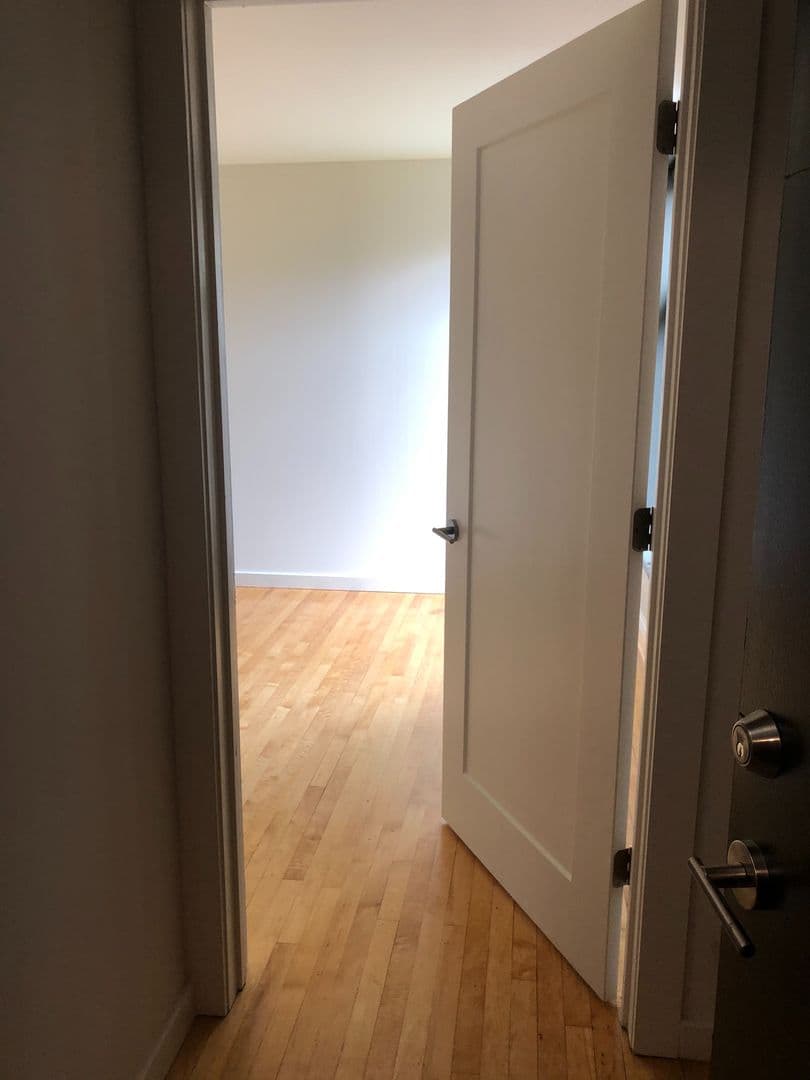 Lynchburg Apartment: 2001 Rivermont Avenue